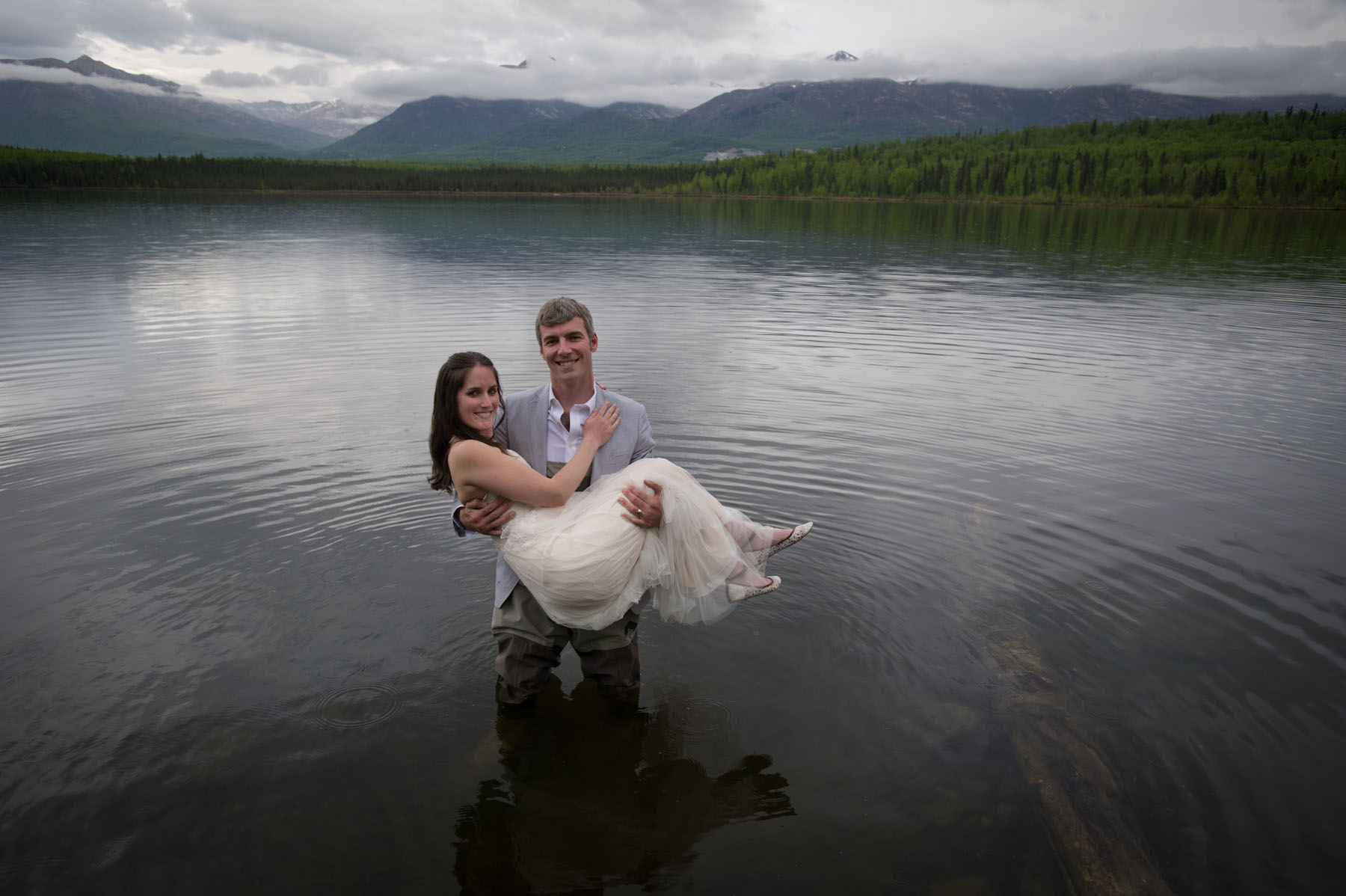 Alaska Destination Wedding Photography at Beach Lake in Chugiak, Alaska