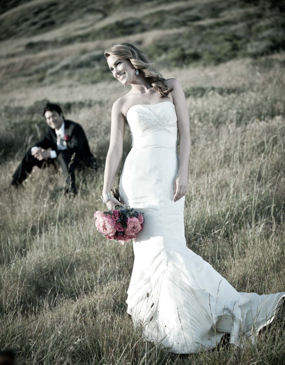 Looking for a summer wedding photographer in Big Lake?